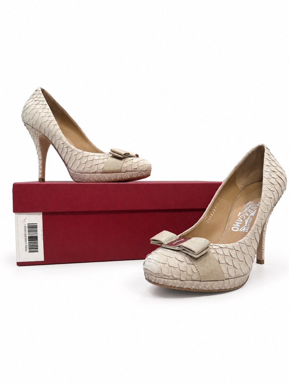Salvatore Ferragamo Python Vara Bow Platform Pumps Beige Heels 38.5